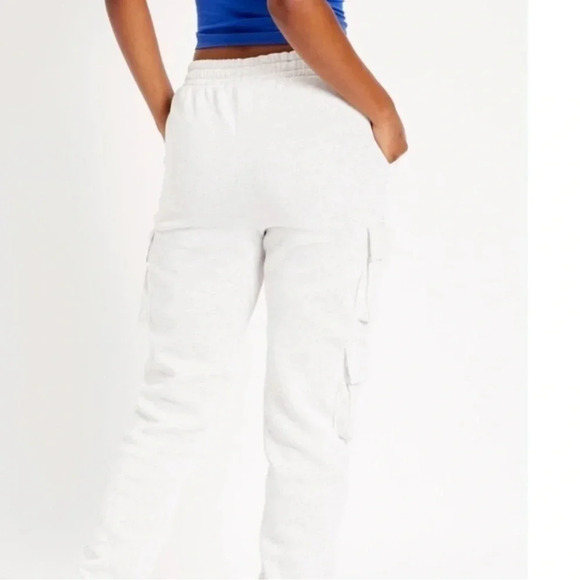 Rue21 white boyfriend cargo joggers - Picture 4 of 8